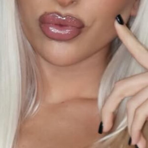 Wanda R - UB Babysitter