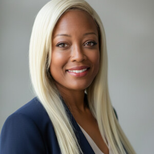 Allena Z - Hult International Business School Babysitter