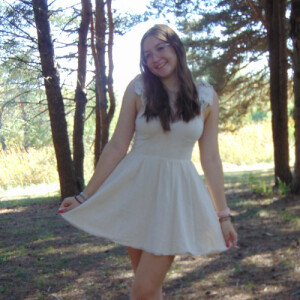 Marisa K - EMU Babysitter