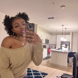 Kayla C - JU Babysitter