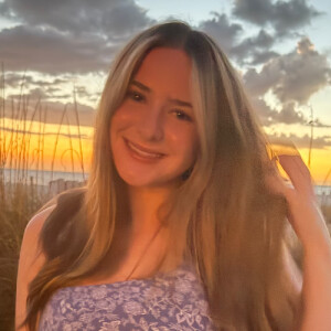 Cortland N - UK Babysitter