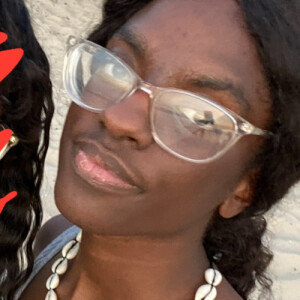 Umu T - PCOM Babysitter