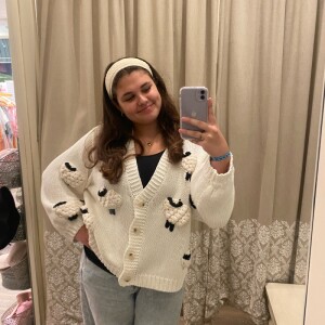 Reese A - SPC Babysitter