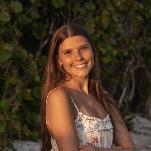 Lauren A - FAU Babysitter