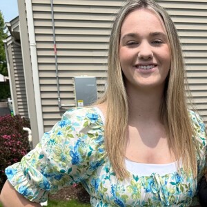 Kellie B - UW-Green Bay Babysitter