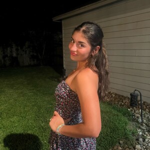 Alejandra S - Everglades University Babysitter