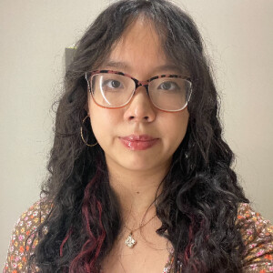 Chenyi H - UW Babysitter