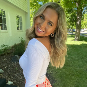 Sarah I – University of Montana Student Seeking Babysitting Jobs