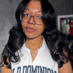 Isis W.