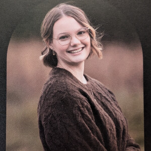 Sadie B - ESU Babysitter