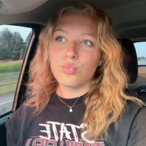 Brooke S - University of Akron Babysitter