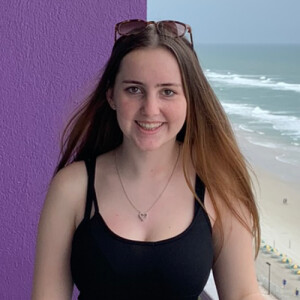 Olivia R – University of Connecticut-Avery Point Student Seeking Babysitting Jobs