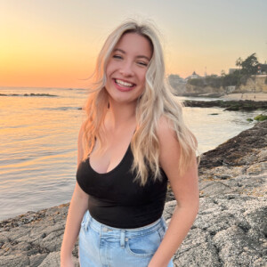 Emma V – San Diego Student Seeking Babysitting Jobs
