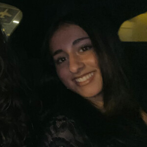 Kirnpreet D - LUC Babysitter