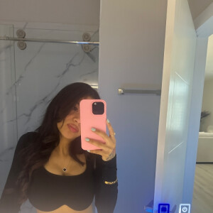 Ariana E - Miami Dade Babysitter