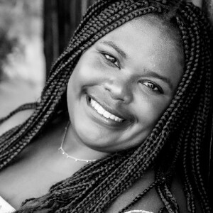 Addison M - UK Babysitter