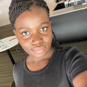 Lise J - Queens Babysitter