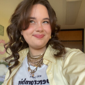 Liliana W - UIUC Babysitter