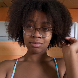 London H - Valencia College Babysitter