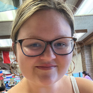 Sydney R - IU Babysitter