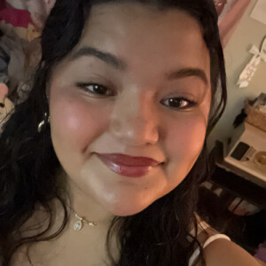 Bianca R - Orange Coast College  Babysitter