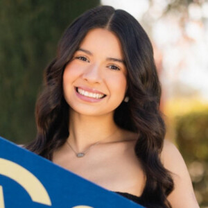 Emma L - UC Davis Babysitter