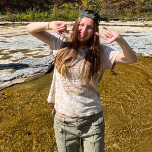 Avery L - Cuse Babysitter