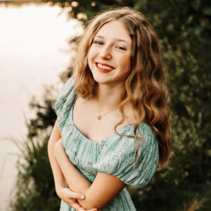 Kira H - UMD Babysitter