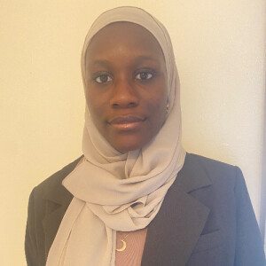 Amina S – Pitt Student Seeking Babysitting Jobs