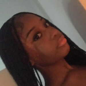 Jaiyana H - Harcum College  Babysitter