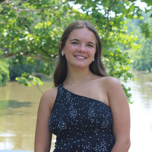 Mimi H - Kent State Babysitter