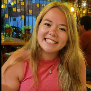 Sarah L – Texas A&M Student Seeking Babysitting Jobs
