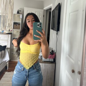 Luciana E - Kean University Babysitter