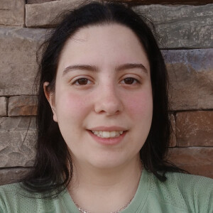 Brooke R - Cedar Crest Babysitter