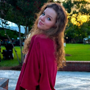 Olivia M - FSU Babysitter