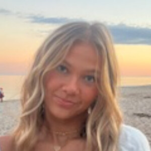 Lizzie G - CSU Babysitter