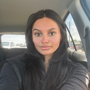 Adrianna J - FAU Babysitter