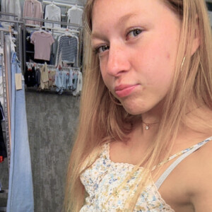 Tristyn R - Clemson Babysitter