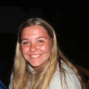 Sammi B - Lake Forest Babysitter