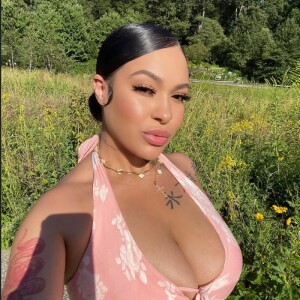 Milinda R - UAA Babysitter