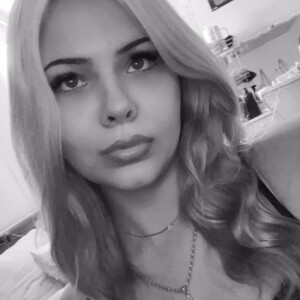 Jackalyn R - App State Babysitter