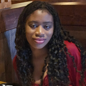Aminata C - UIC Babysitter