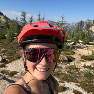 Anikke W - George Fox Babysitter