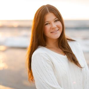 Izzy G - Auburn Babysitter